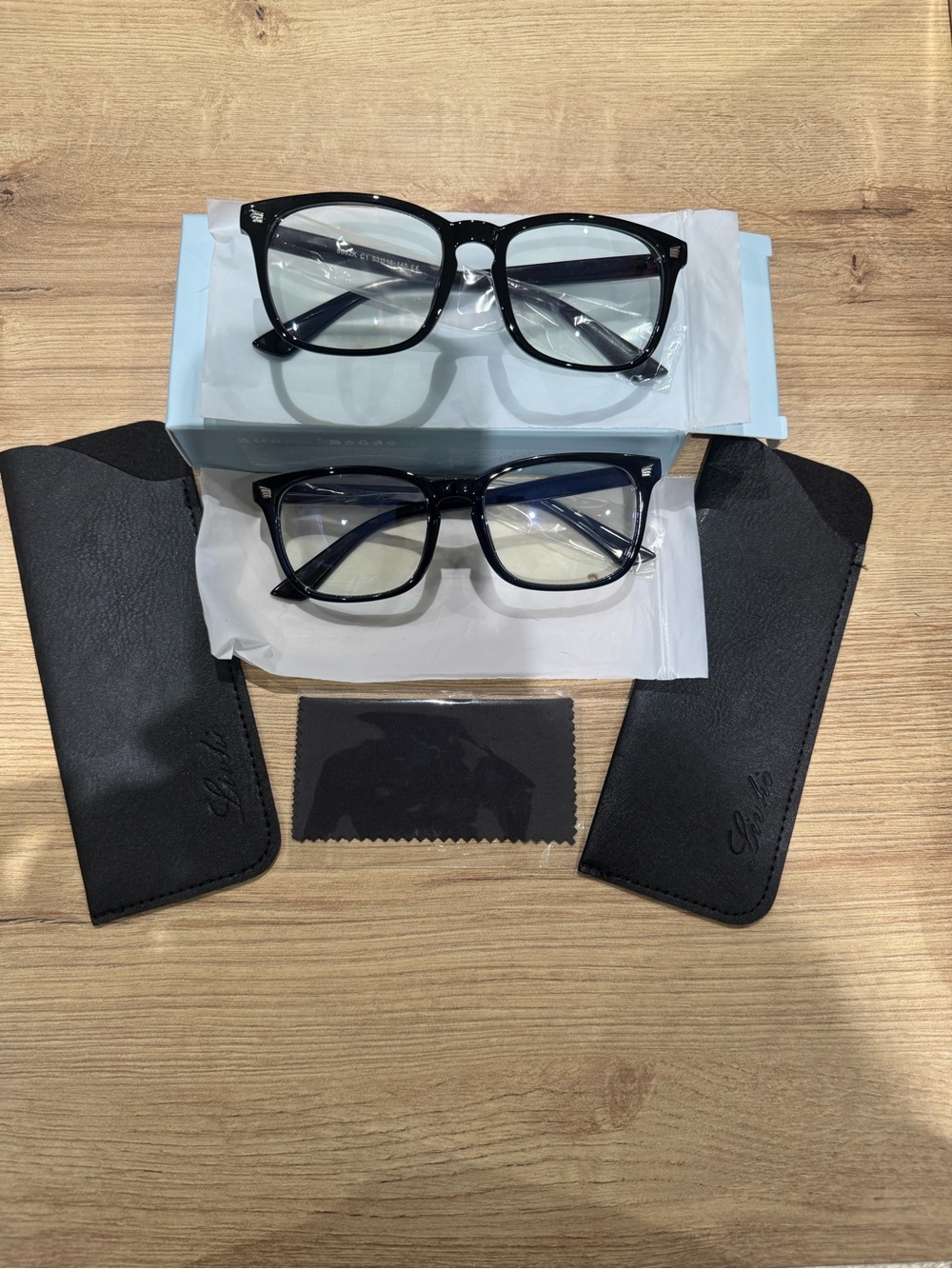Livho Classic Blue Light Blocking Square Reading Glasses (2 Pair)